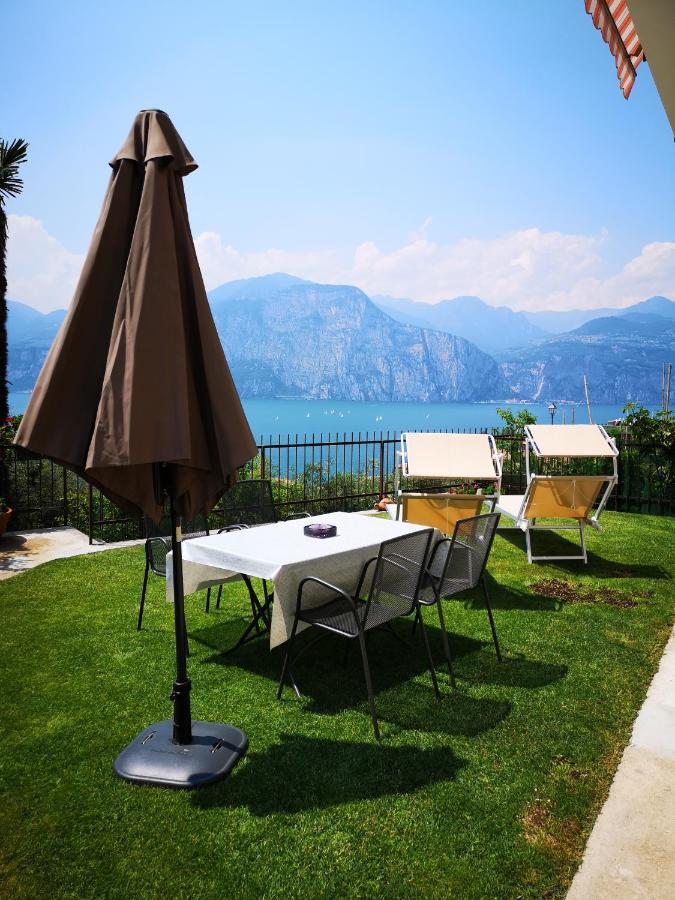 Casa Consolati Daire Brenzone sul Garda Dış mekan fotoğraf